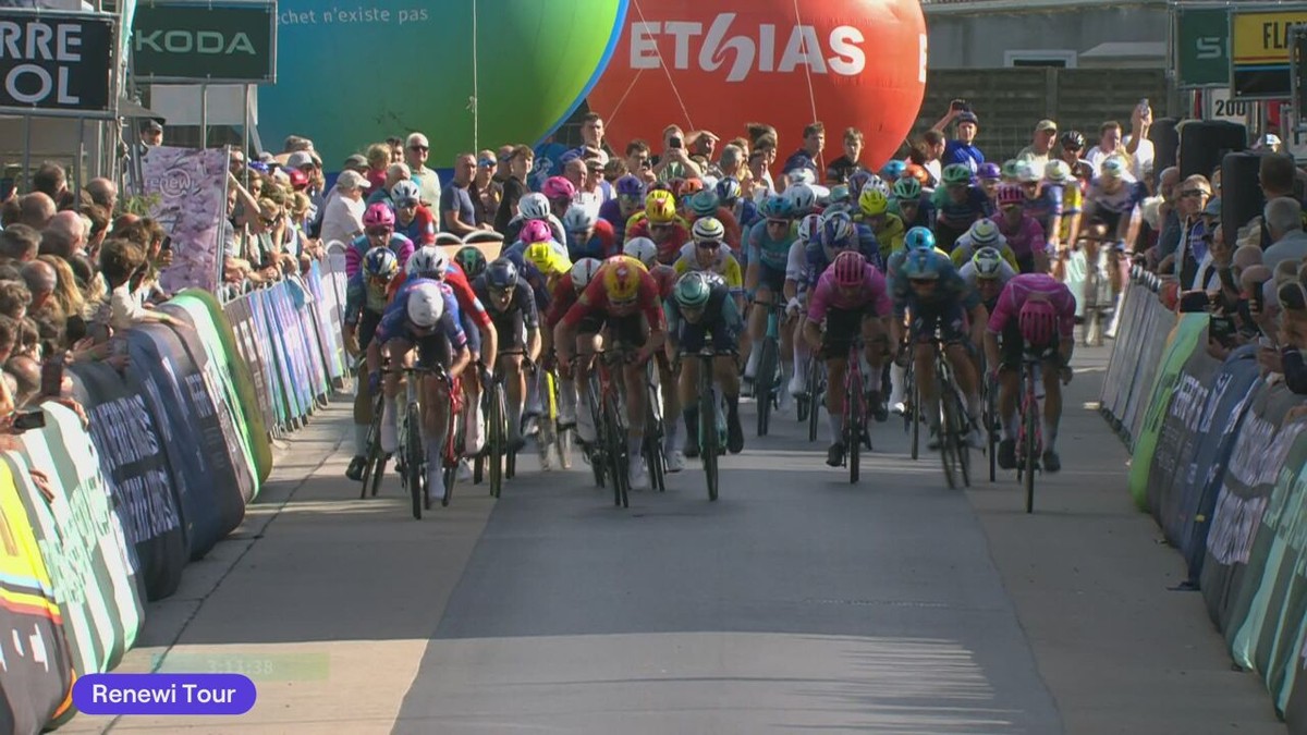 Japser Philipsen sprint sterk naar winst in de 2e rit van de Renewi Tour