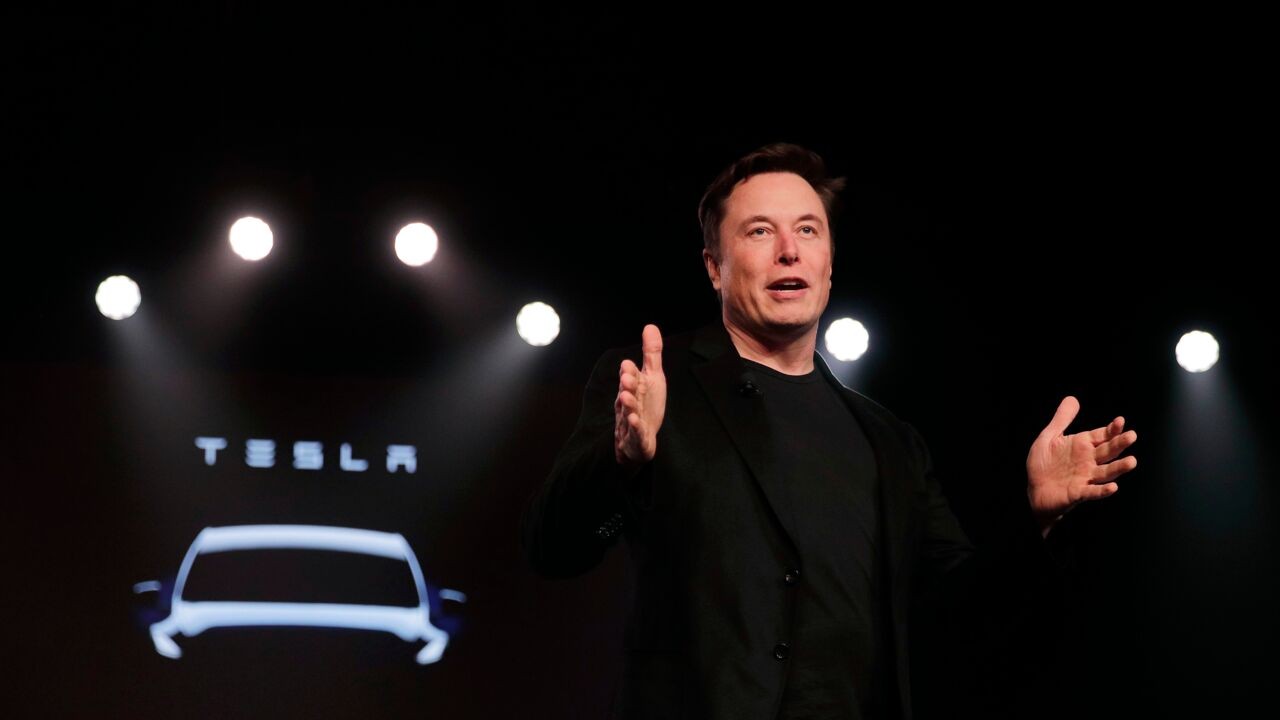 Wat als je na een crash de deur niet meer open krijgt? China dwingt Tesla tot grootste terugroepactie ooit