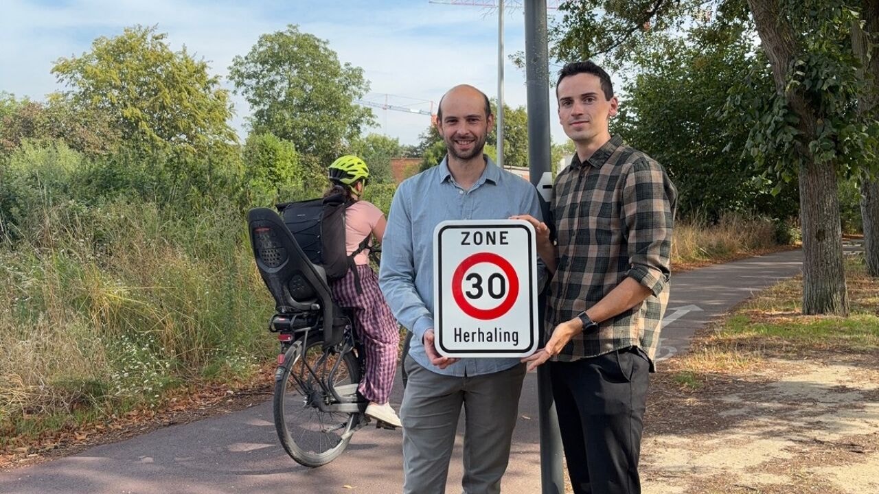 "Ook fietsers moeten zich aan snelheid houden": 150 speedpedelecs geflitst en beboet in Mortsel