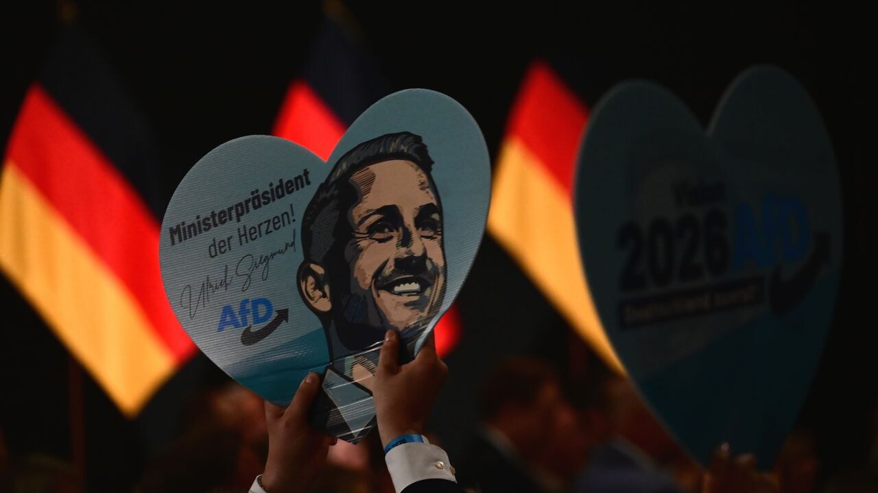 AfD grote winnaar van deelstaatverkiezingen, maar lijkt wel net tekort te komen voor absolute meerderheid