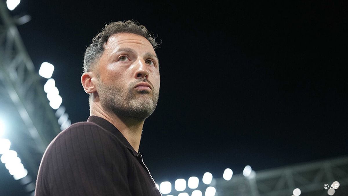 Ex-bondscoach Domenico Tedesco mag twee matchen niet coachen door "uiterst respectloos gedrag"