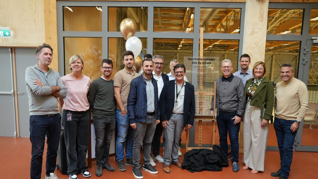 Willebroek opent nieuw sportcomplex De Schalk: 2 sporthallen, fitness en horecazaak