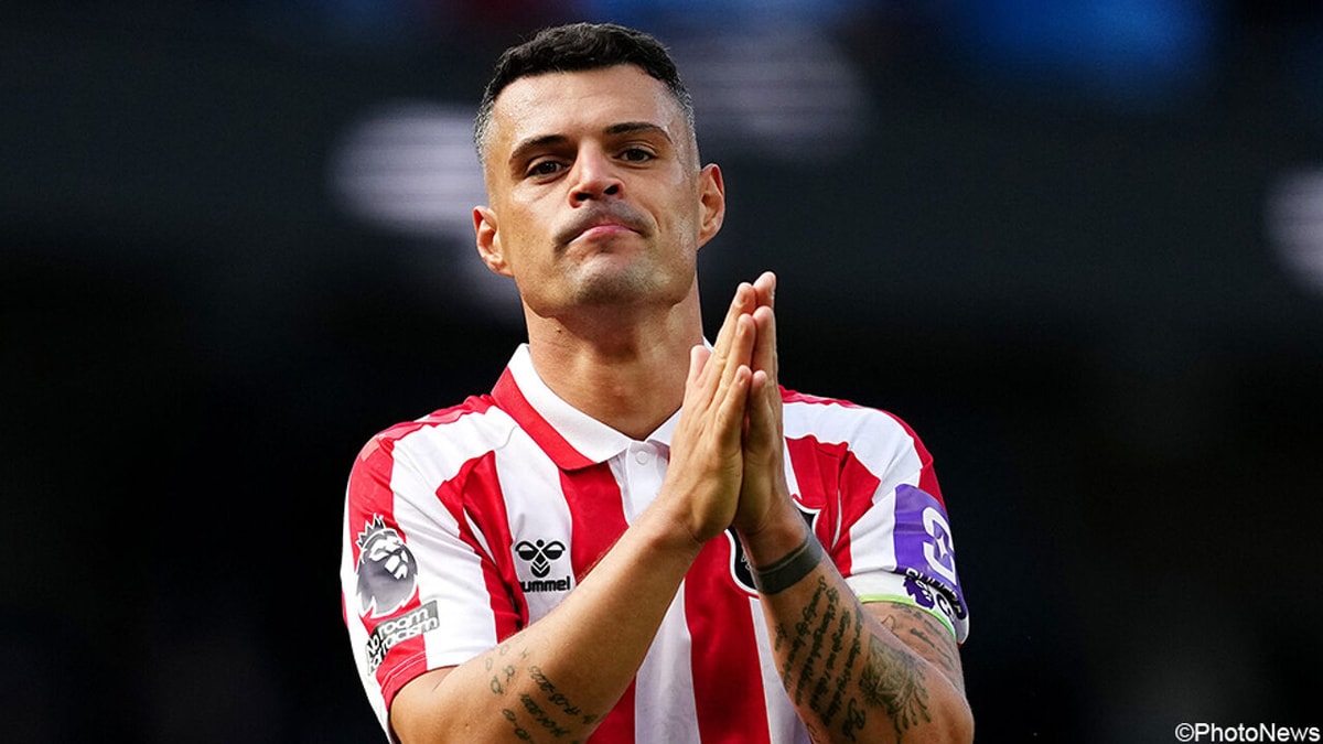 Granit Xhaka geeft gesjoemel met vaccinatiebewijs toe en haakt af bij Zwitserland: "Het was een fout"