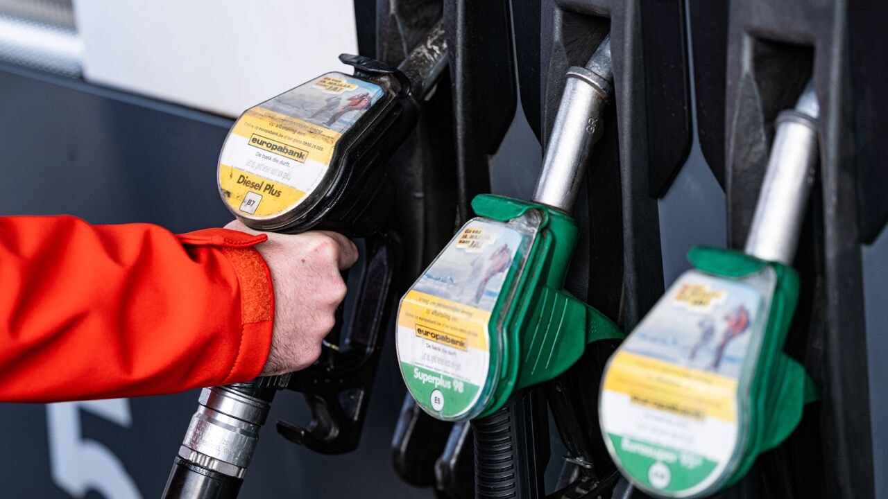 Waarom de dieselprijs op recordhoogte staat en er waarschijnlijk geen maatregelen komen
