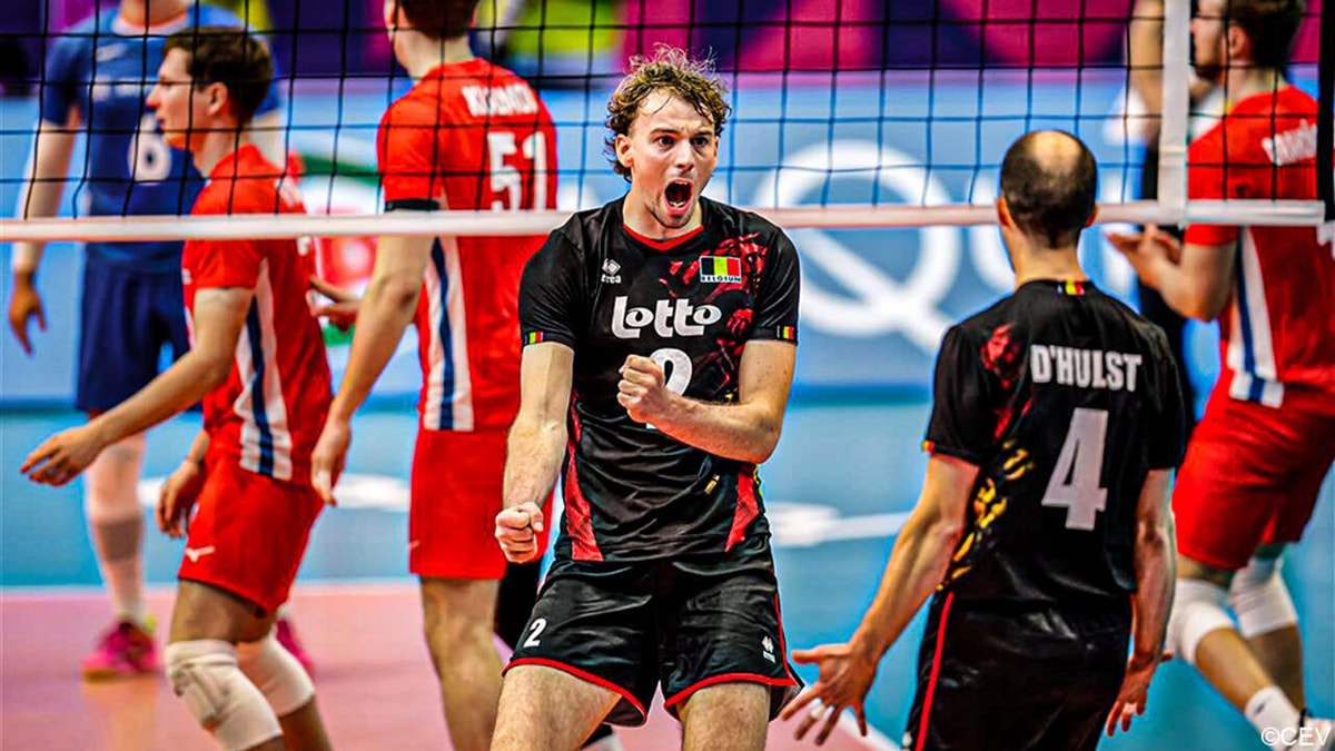 Demonstratie van Dragons! Ontketende Belgen forceren kantelpunt en walsen over Tsjechië naar kwartfinales op EK volleybal