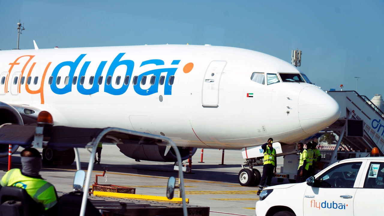 Trump waarschuwt Iran dat het "hard geraakt" zal worden als er link is met mislukte terreuraanval op Flydubai-vlucht