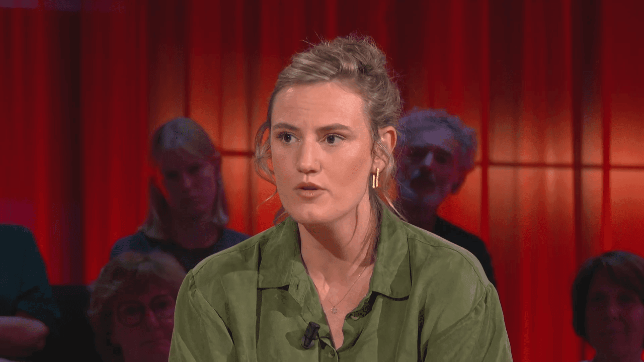 "Ik dacht écht dat ik de wereld moest redden": Frauke getuigt over psychose die haar tot opname in psychiatrie dwong