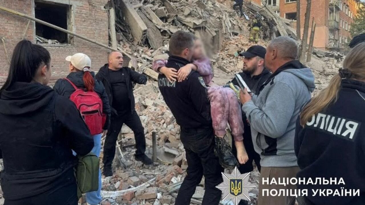 Zeker 15 doden in Oekraïne, president Zelensky: "Cadeau van Russische leger aan jarige Poetin"