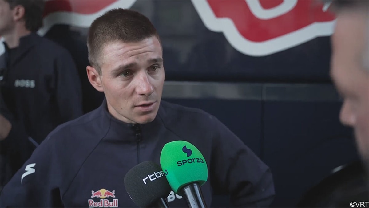 "Sinds de Tour heb ik nooit meer mijn topvorm gevonden": de eerlijke reactie van Evenepoel (4e) na Lombardije, met ook mooie woorden voor Seixas