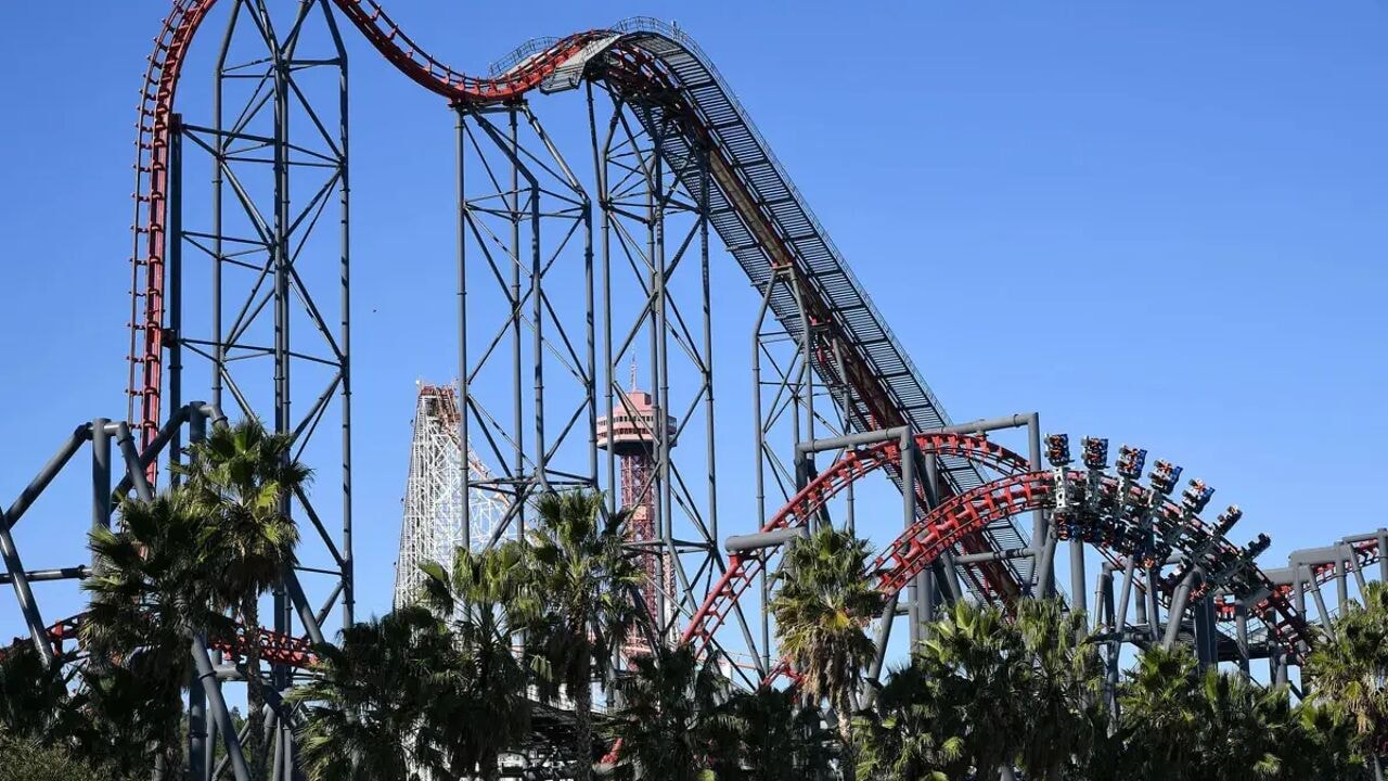 "Een ontzettend schokkerige rit": 'achtbaanprofessor' reed ooit mee op Amerikaanse rollercoaster die na meerdere hersenletsels wordt gesloten