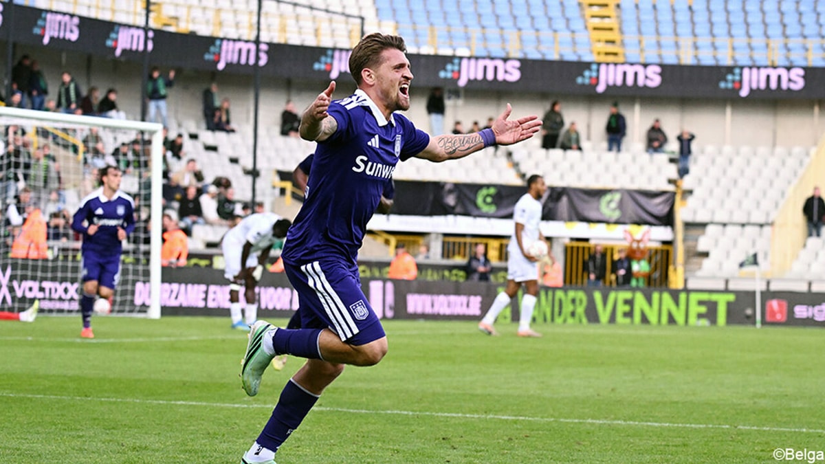 Van de winning goal van Bertaccini tot de vierklapper van Club Brugge: bekijk alle goals van speeldag 8 in de JPL