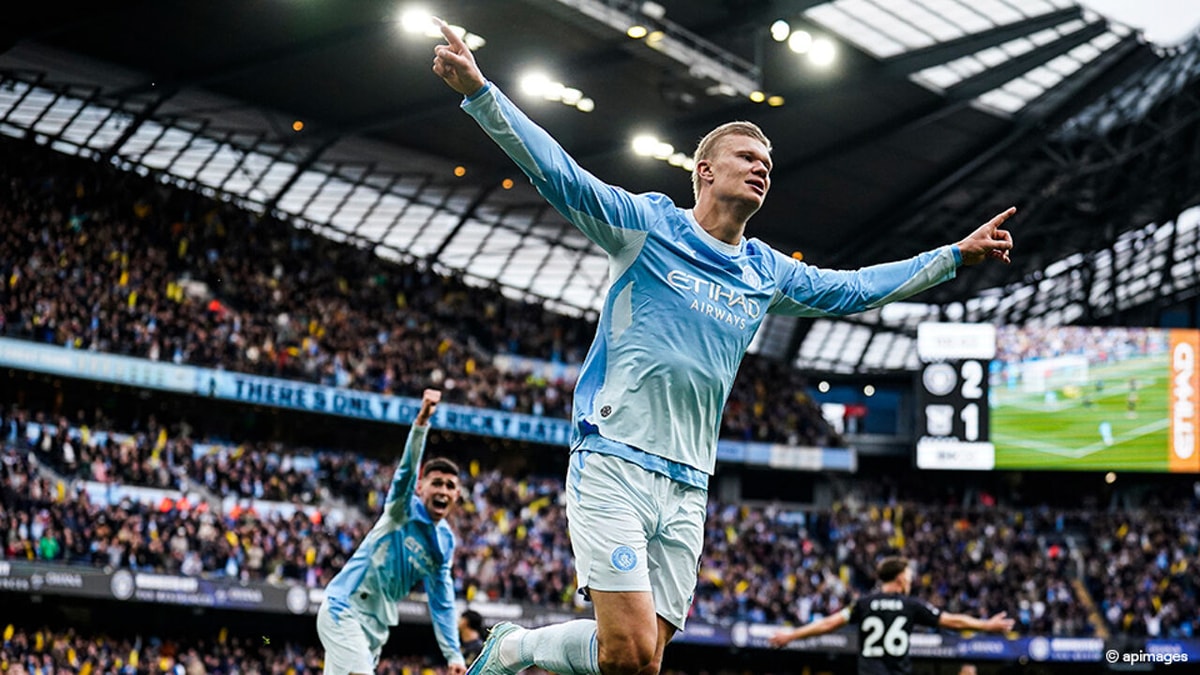 Opnieuw beslissend: Jeremy Doku zet City met keurige assist op weg naar zege tegen Ipswich, Haaland doet de rest