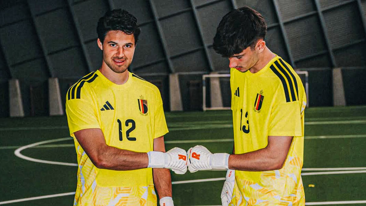 Een Belgisch koppel maakte jarenlang handschoenen voor onze topkeepers, nu verkoopt Courtois ze zélf: wat is het geheim?