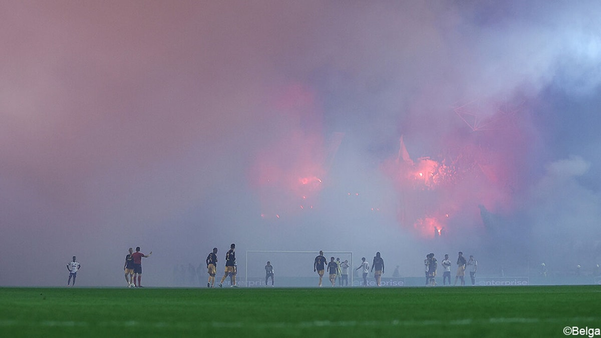 Hajduk Split moet STVV in leeg stadion ontvangen na incidenten tegen Ajax