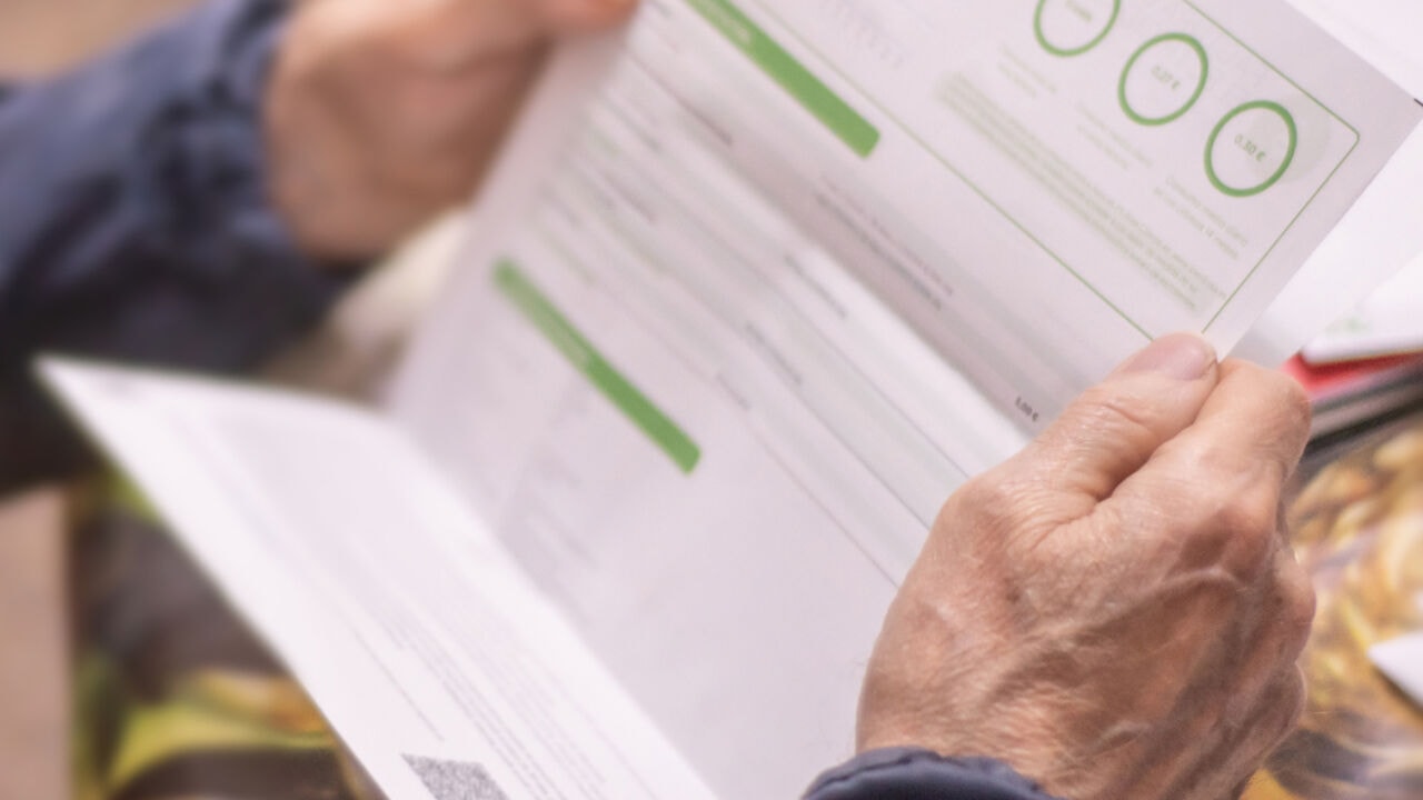 700.000 gezinnen betalen te veel voor stroom en gas: zo kijk je je energiecontract na in 4 stappen