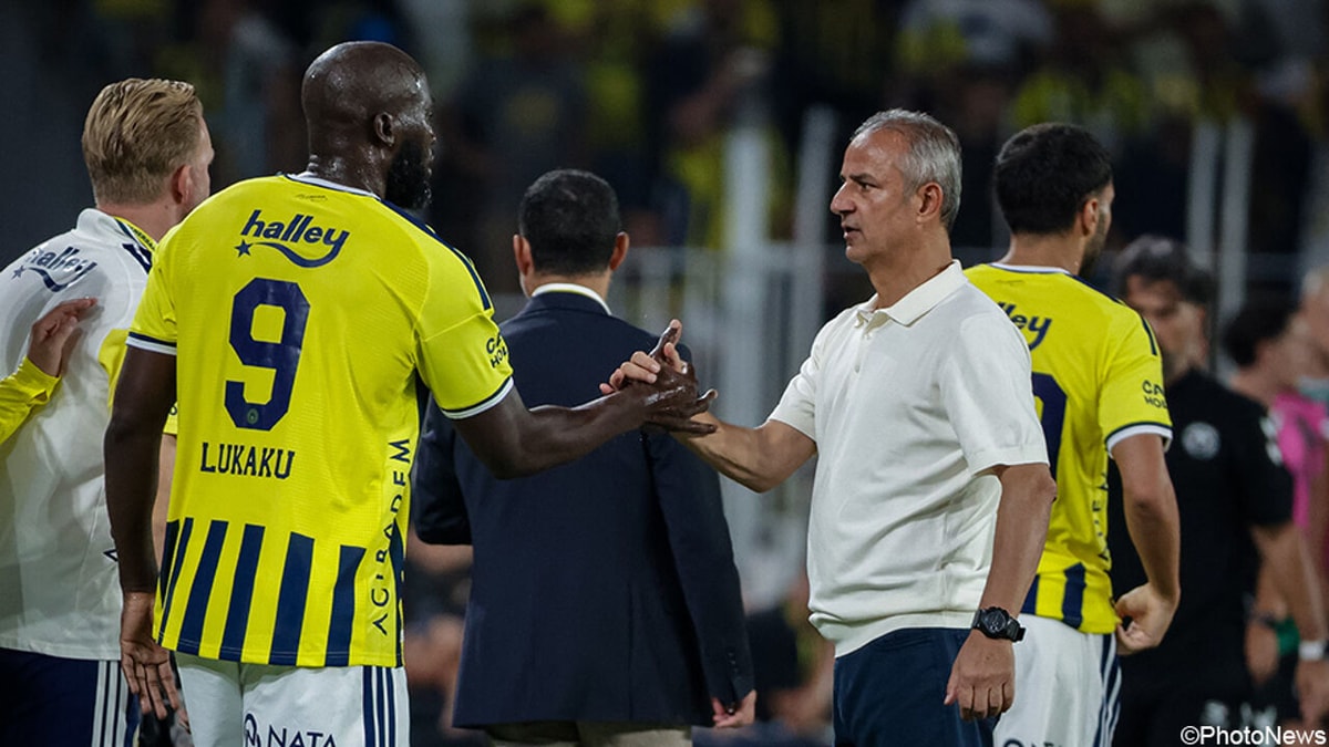 Nu voor echt? Romelu Lukaku ziet coach bij Fenerbahçe maand na eerdere ontslagsoap dan toch vertrekken