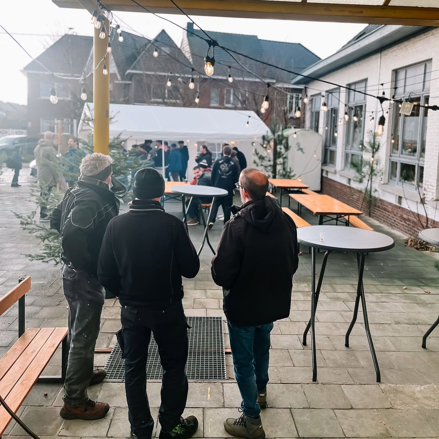 Een spot op onze tuin: voor een warme buitenruimte 
